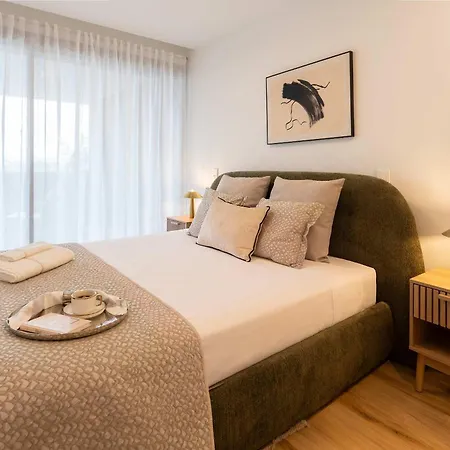 High-end Flat With Rooftop Pool & Views By Hostwise Appartamento *