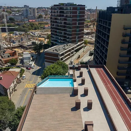 High-end Flat With Rooftop Pool & Views By Hostwise Appartamento Vila Nova de Gaia